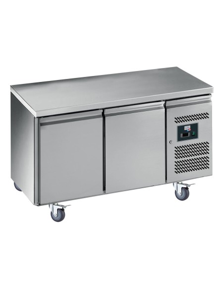 DESSERTE REFRIGEREE INOX CENTRALE. -2/+8°C.  2 PORTES GN1/1 SUR ROULETTES Ø 100 MM Tension : 230V Mono - Puissance (en kW) : 0.2