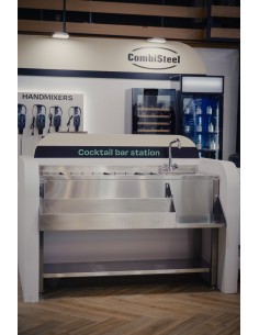 BAR Á COCKTAILS 1400 2