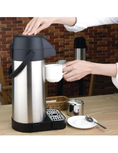 Pichet à pompe Olympia 3 L - Compact et durable 2