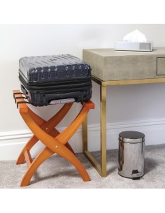 Support à bagages Bolero en bois d'hévéa - pliable et élégant 2