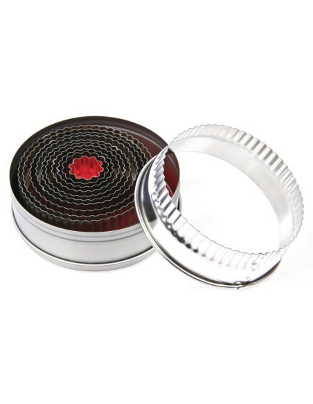Lot de 11 emporte-pièces ronds cannelés Vogue - 10 cm