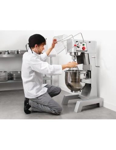 Batteur planétaire Buffalo 29L - 1,5kW, haute capacité