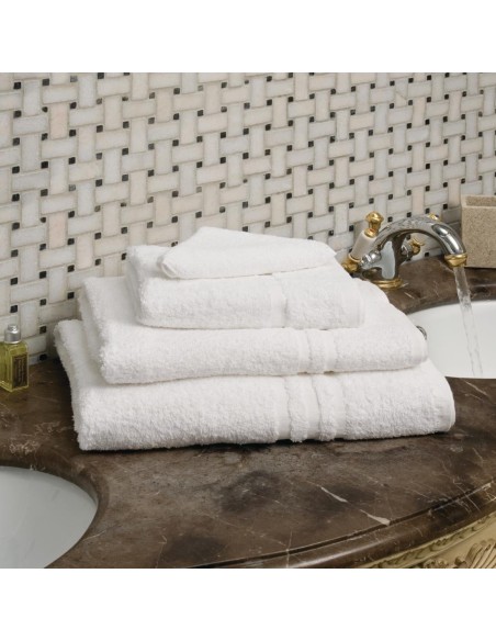 Serviette de toilette Mitre Essentials Capri blanche 500x900
