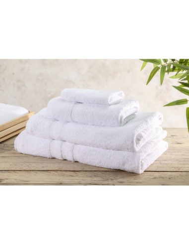 Serviette de douche Mitre Comfort Nova blanche - 700x1370 mm