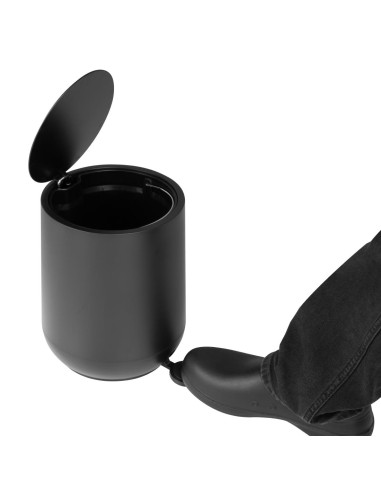 Poubelle à pédale ronde Jantex noire 5L - Design compact