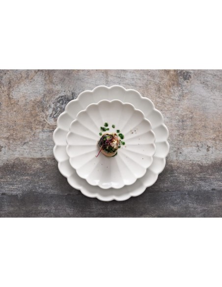 Assiettes festonnées Olympia Bloom blanches 175 mm - lot de 6