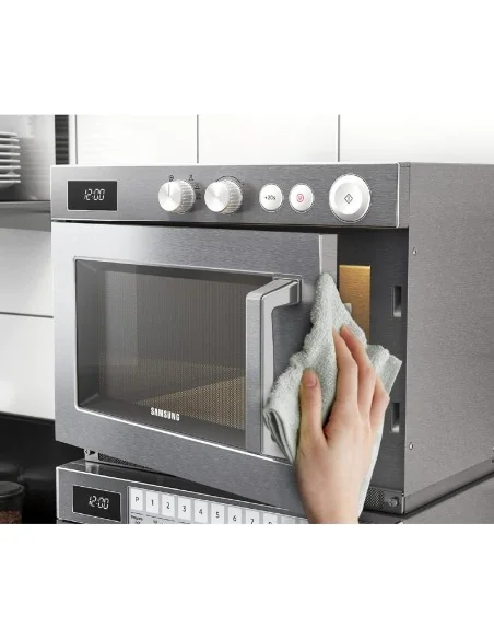 Micro-ondes professionnel programmable Samsung 26L 1850W