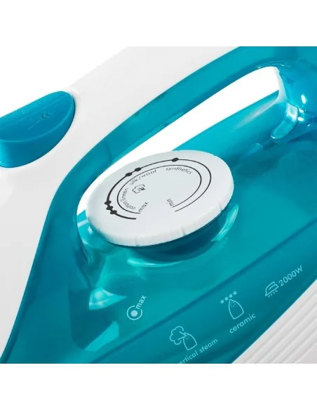 Fer à repasser à vapeur semelle céramique Tristar 2000W