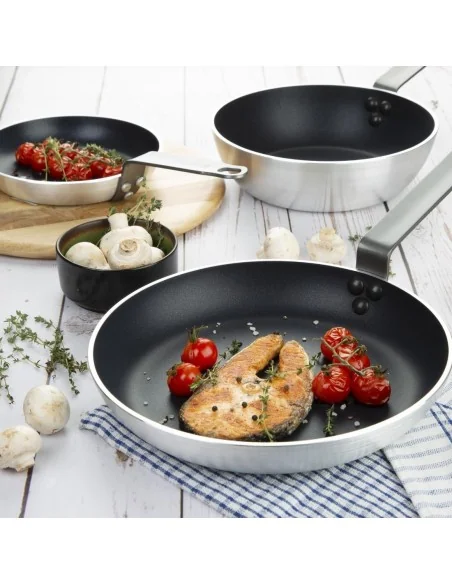 Ensemble 2 poêles et 1 sauteuse antiadhésives Vogue Cook Like A Pro