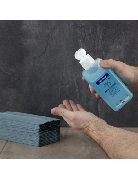 Essuie-mains 1 pli pliage en C Jantex bleu 2850 feuilles (lot de 15)